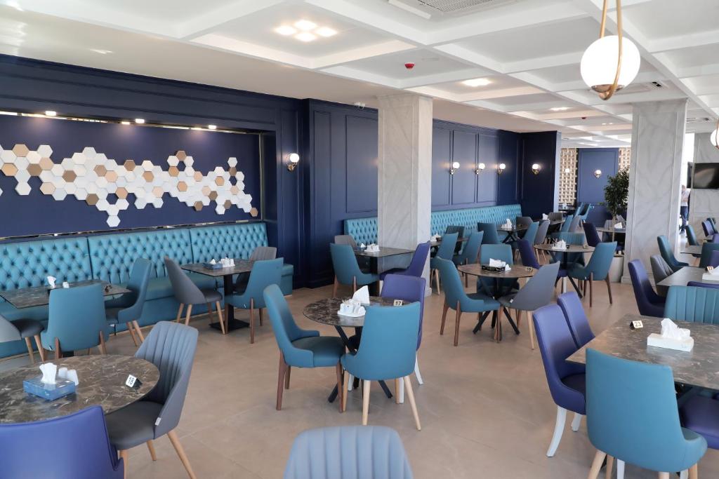 Nishan Hotel restaurant 9