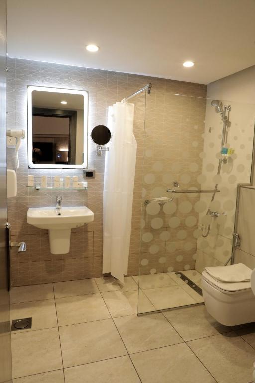 Deluxe Triple Room — photo 10