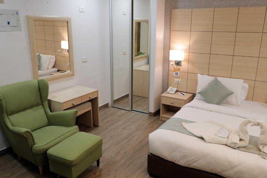 Standard Double Room — photo 3