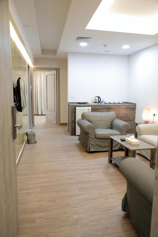 Two-Bedroom Suite