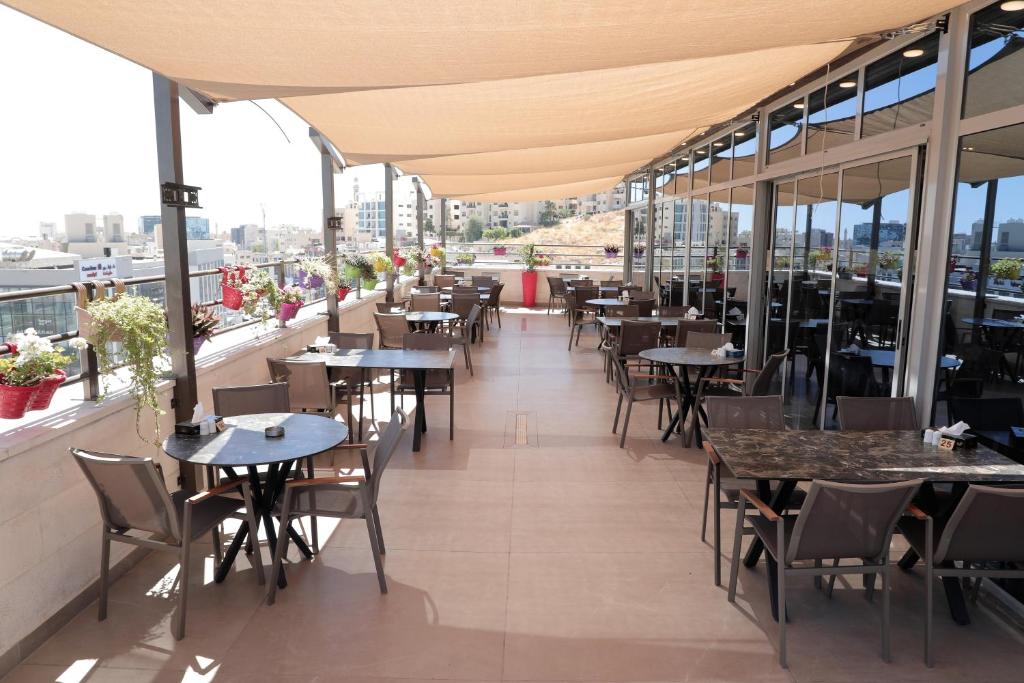 Rooftop terrace 4